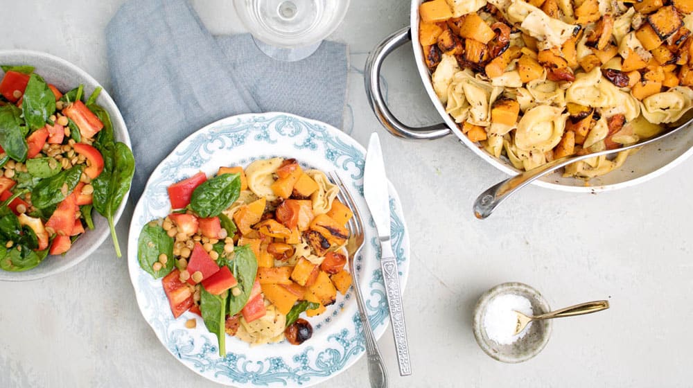 Tortellini formaggio med butternut och valnötter