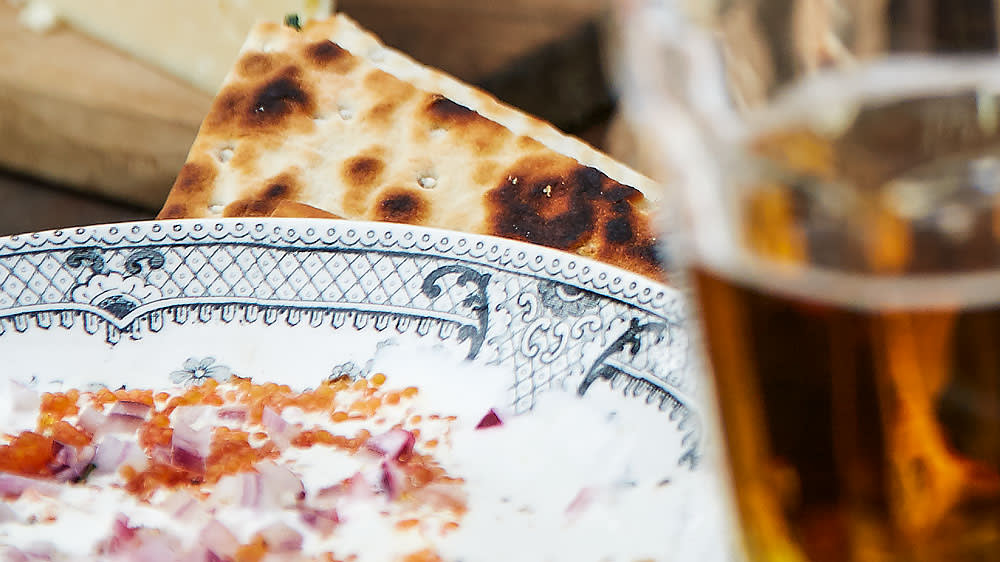 Tunnbrödstortilla med gräddfilsdipp