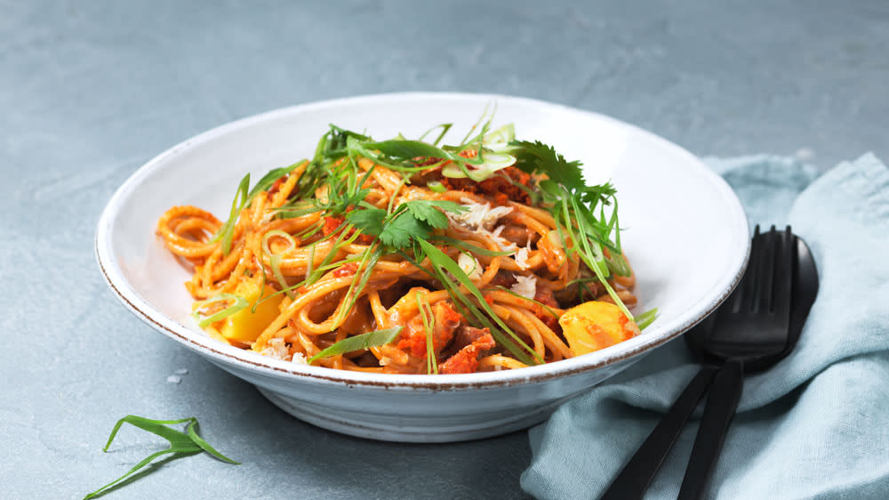 Krabbpasta Singapore style