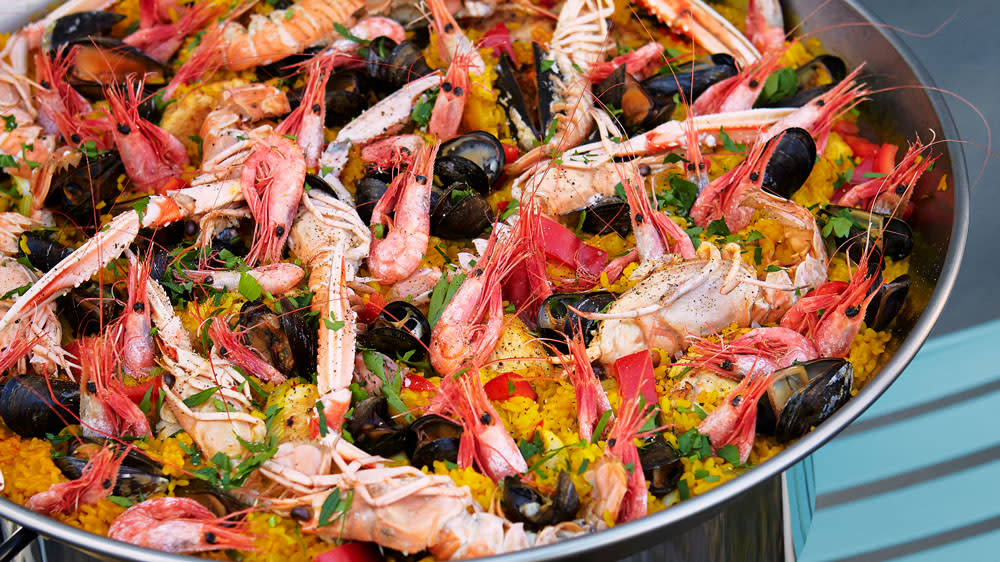 Paella med kyckling & havskräftor