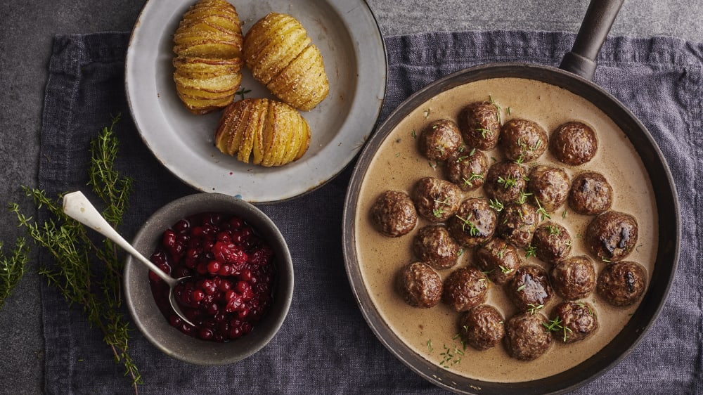Planetsmarta köttbullar med gräddsås