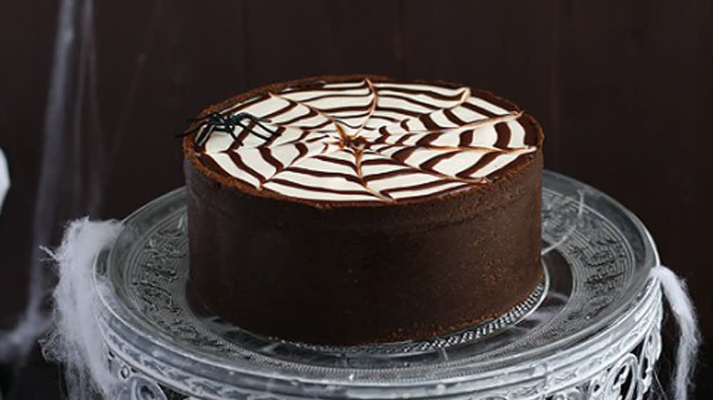 Halloween cheesecake med chokladganache