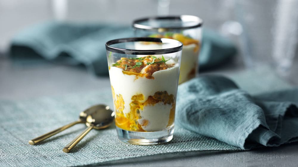 Tiramisu med apelsinsyrup och passionsfrukt