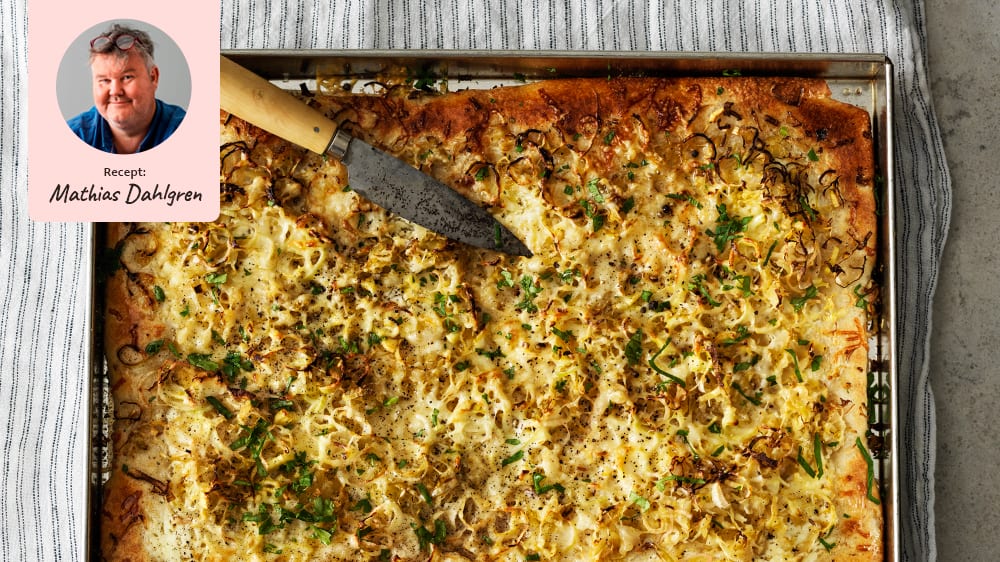 Tarte flambée med surkål