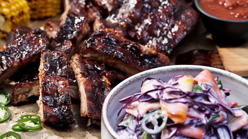 Texas ribs med slaw på morötter & betor
