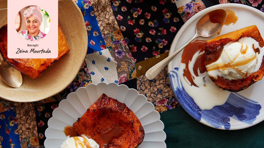 Ugnsbakad pumpa med kolasås, vaniljglas och flingsalt