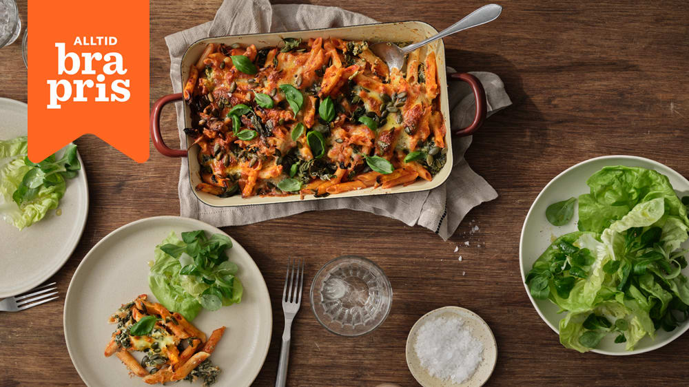 Gratäng med pasta, spenat och mozzarella