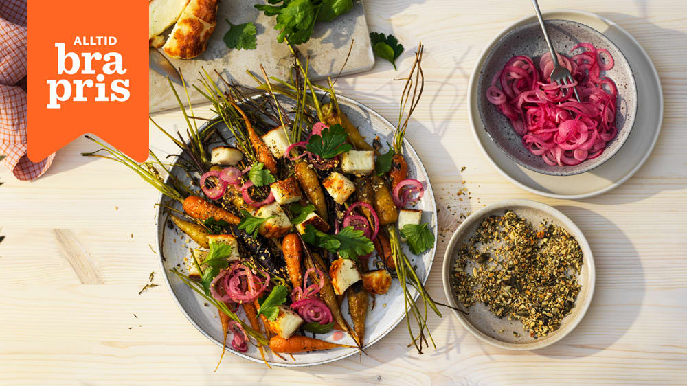 Grillade morötter med halloumi, dukkah och picklad lök