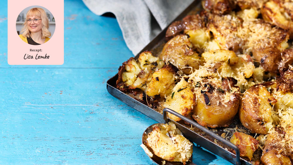 Crispy potatoes i ugn med ost- och brödsmul