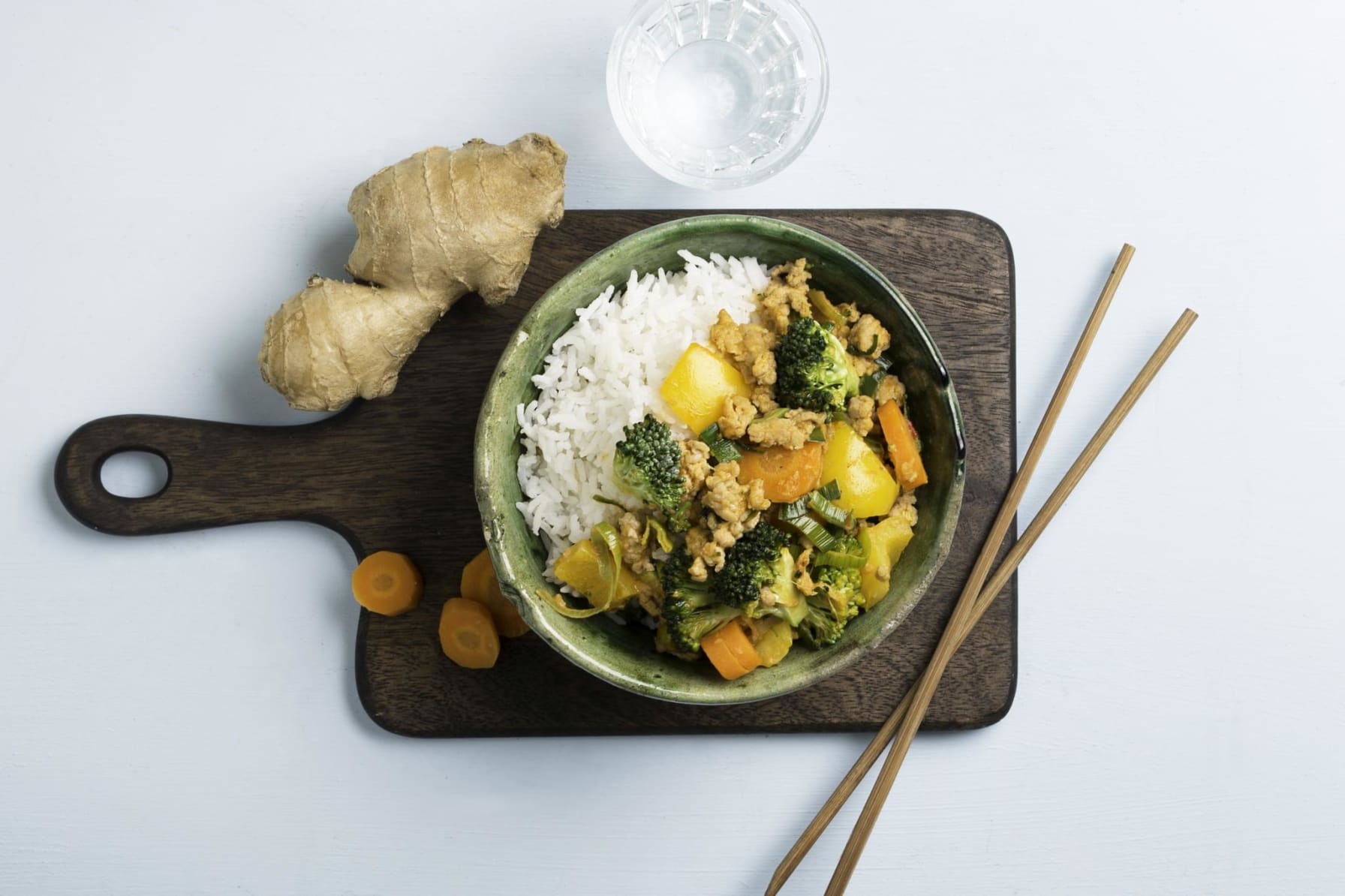 Asiatisk nötfärsgryta med kokosmjölk och ingefära