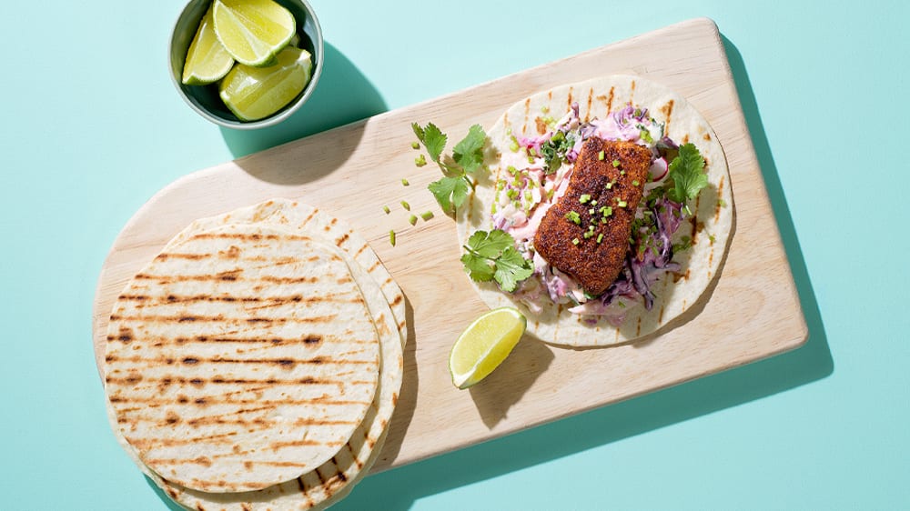 Laxtacos med rub och krämig coleslaw