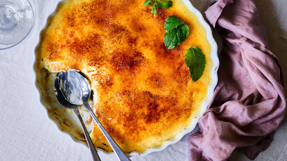 Crème brûlée med rabarberkompott