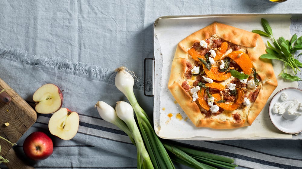 Galette med salsicciafärs och rostad pumpa