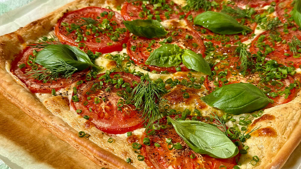 Tomatpaj med mozzarella