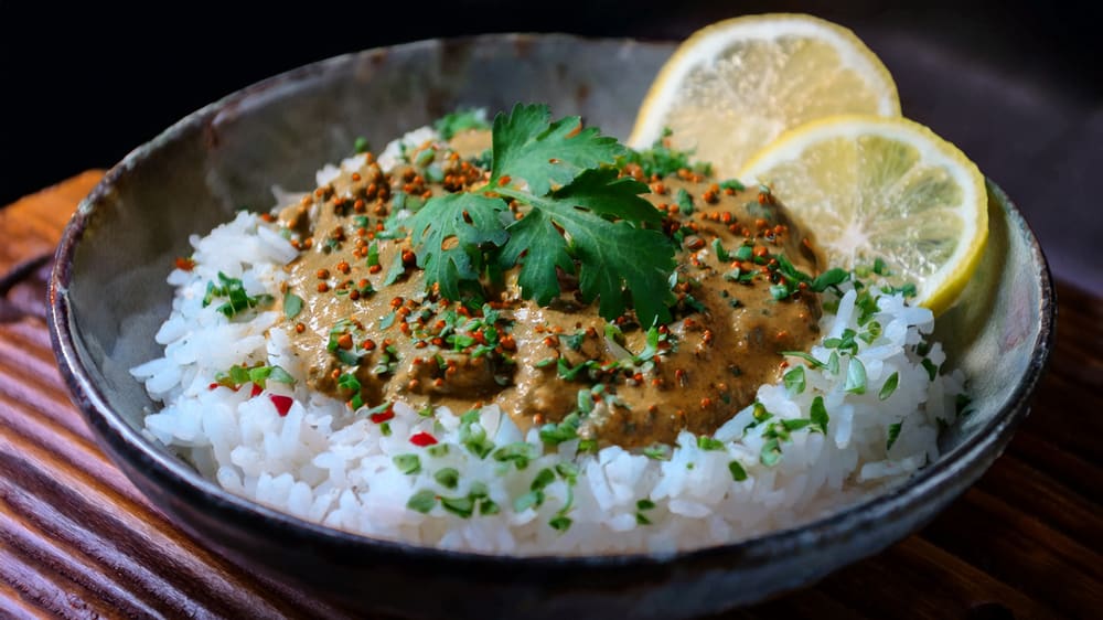 Fyra rätter – samma ingredienser: Krämig kokosgryta med färs, citron och koriander