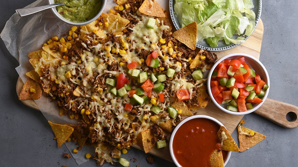 Tacoplåt med blandfärs, majs och guacamole