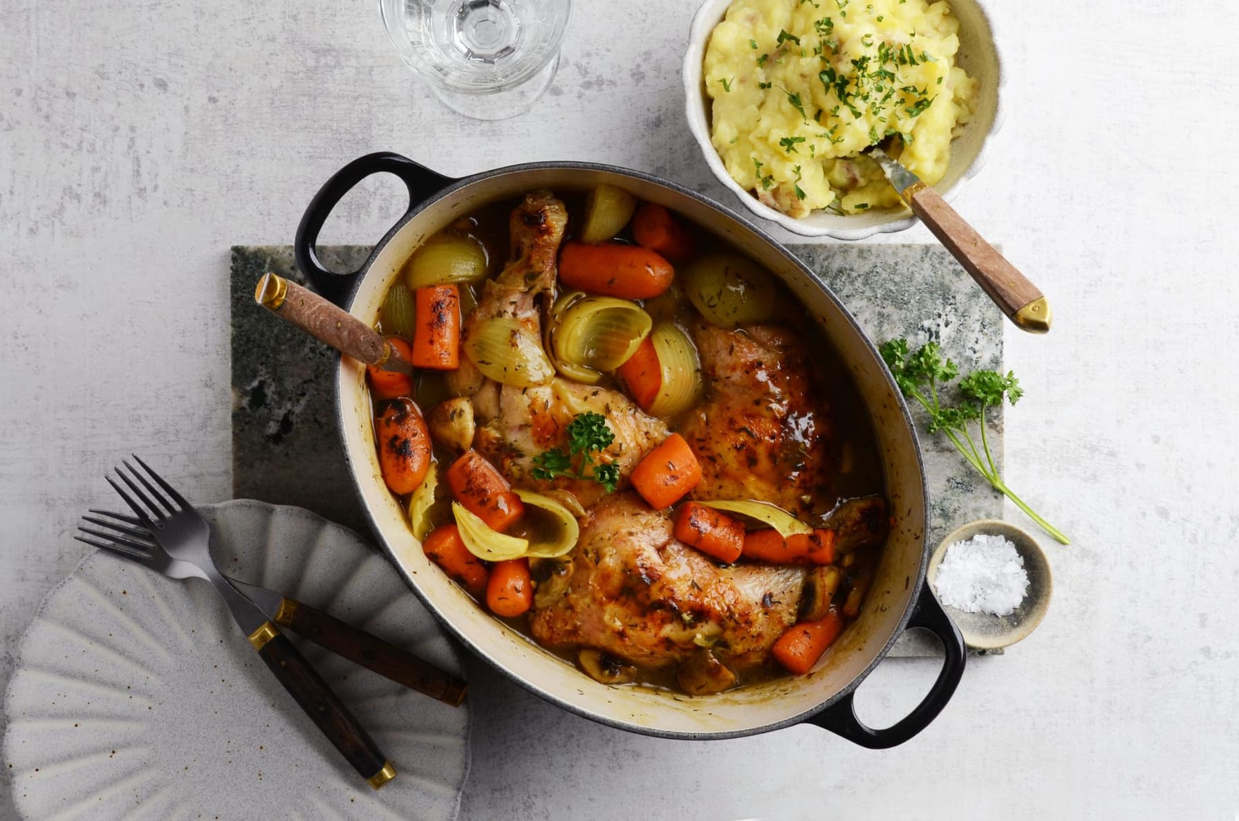Coq au vin med potatisstomp