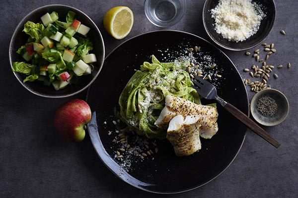 Pasta med torsk och grönkålspesto