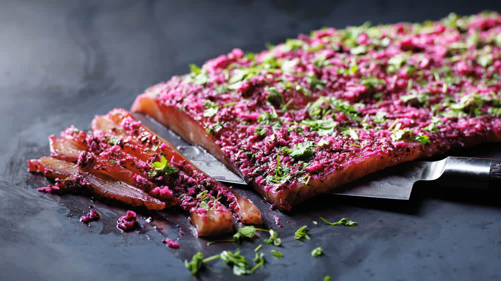 Rödbets- & pepparrotsgravad lax