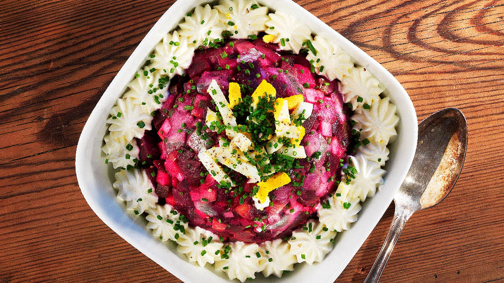 Sillsallad med rödbetor