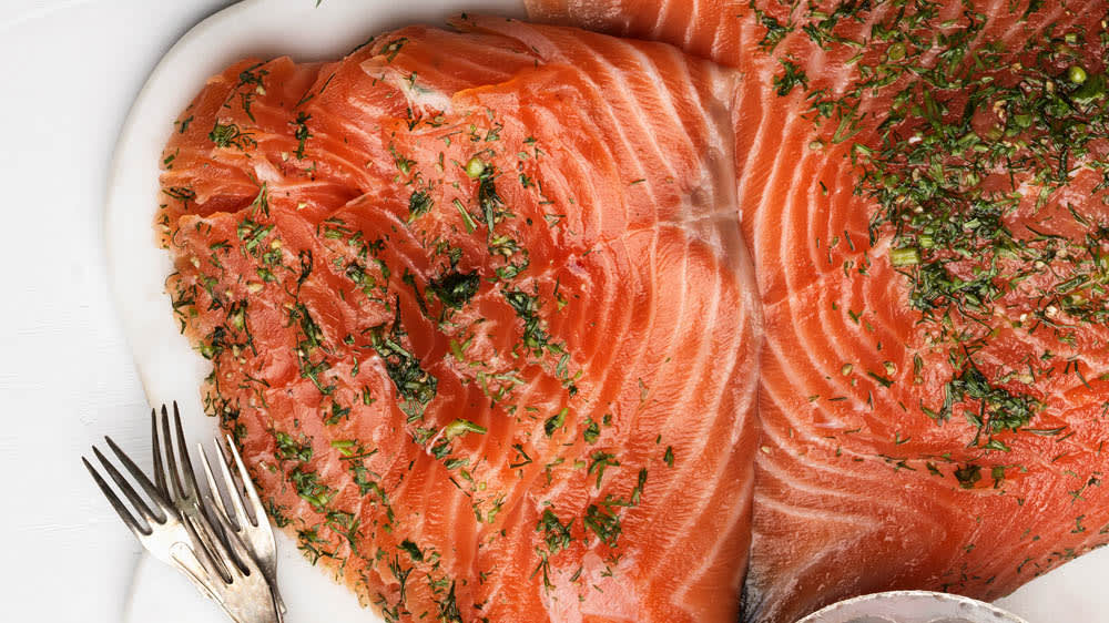 Calvados- och äpplegravad lax