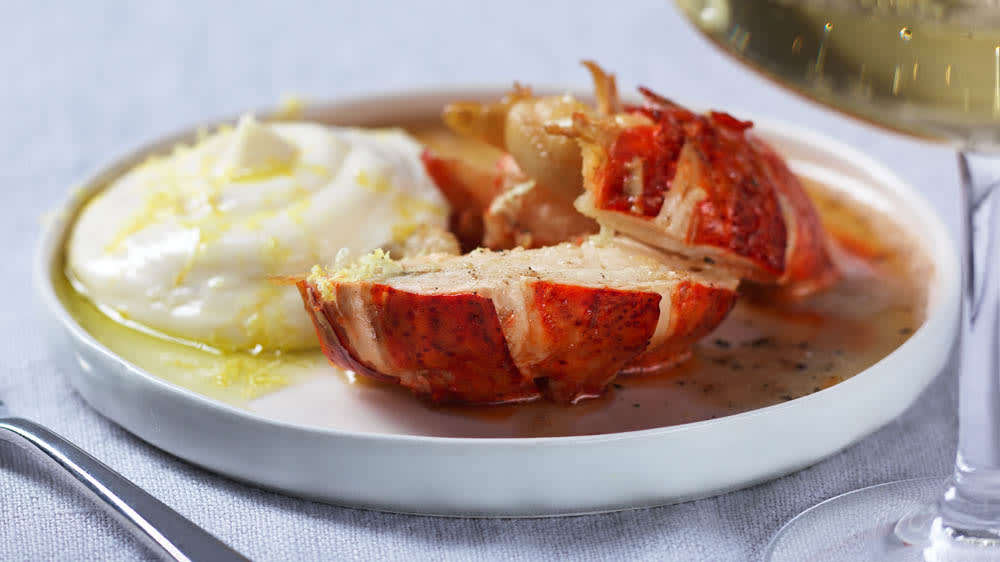 Smörkokt hummerstjärt med citronmajo