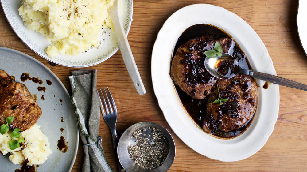 Honungsfrästa fläskkotletter med potatismos