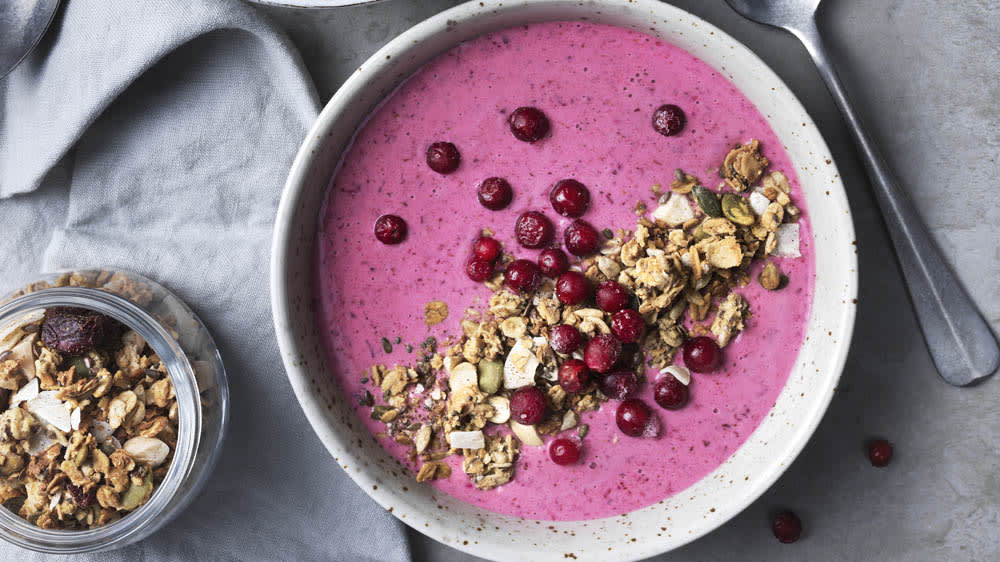 Lingonbowl med kardemumma