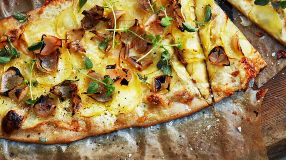 Pizzaslices med potatis och Västerbottensost