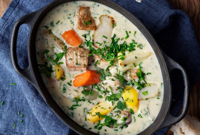 Kalkongryta med rotfrukter, citron och örter