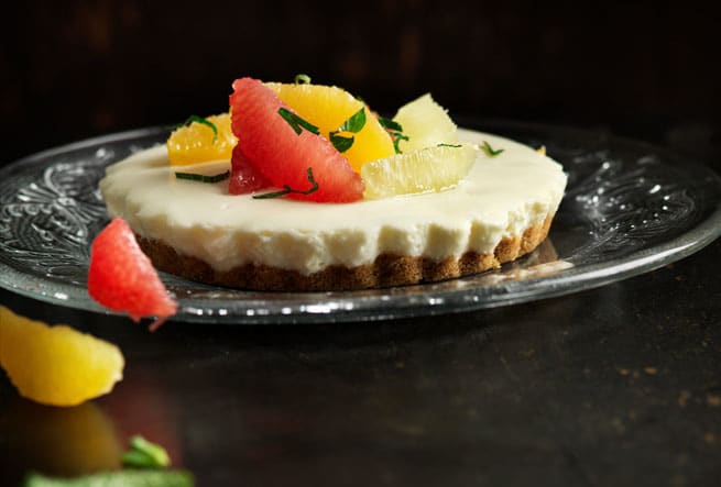 Citroncheesecake med citrussallad