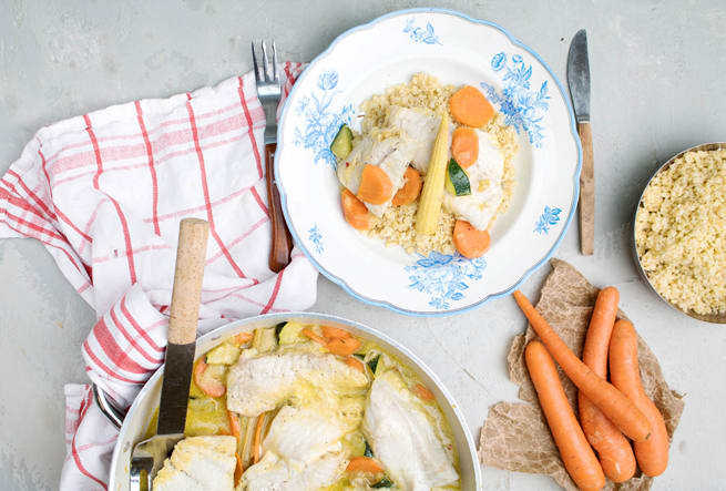 Sej i kokosmjölk med vitlök och chili