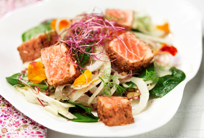 Sotad lax med fänkålsallad