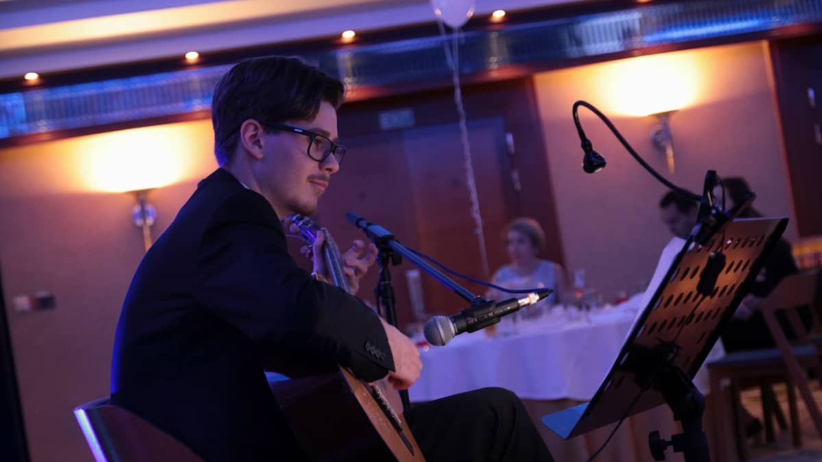 Roztančený parket v Alcronu