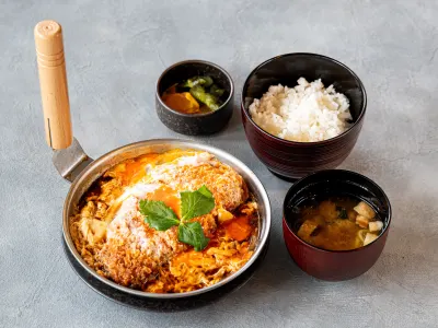 琉球長寿豚の煮かつ膳「数量限定」