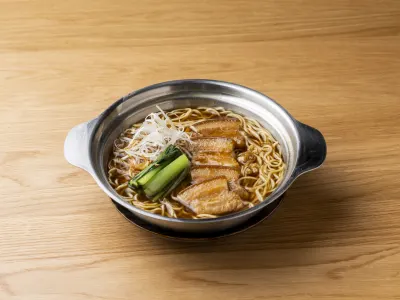 　麺飯料理　豚角煮つゆそば