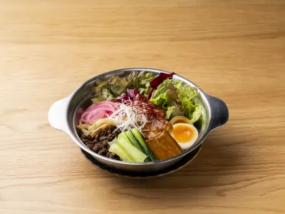 　麺飯料理　魯肉飯