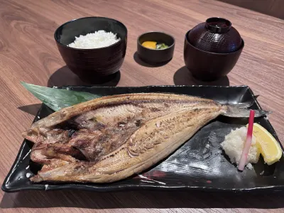 ほっけ開き干物炭火焼魚膳　静岡県沼津直送