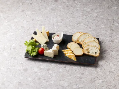 イタリアチーズ盛合わせ