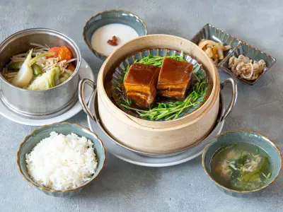 東坡肉膳　トンポーロー