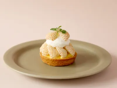 白いちごのタルト