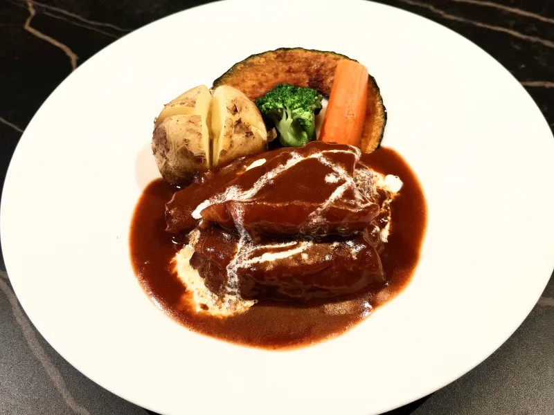 秘伝のビーフシチューステーキ