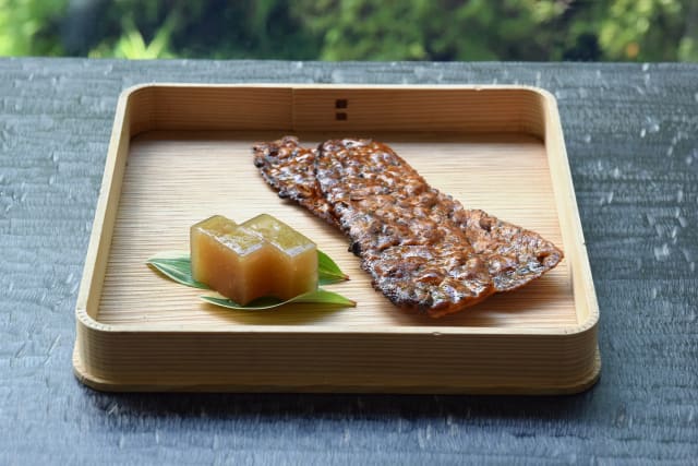 HIGASHIYA man 丸の内 | TANOMO GIFT