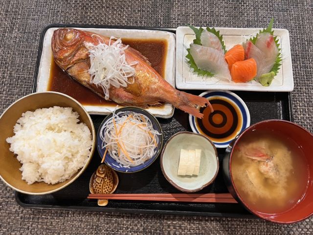 浜めし 海鮮 ふぃっしゅ