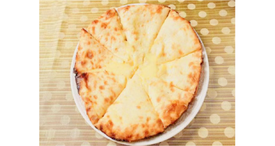 チーズナン Cheese Naan