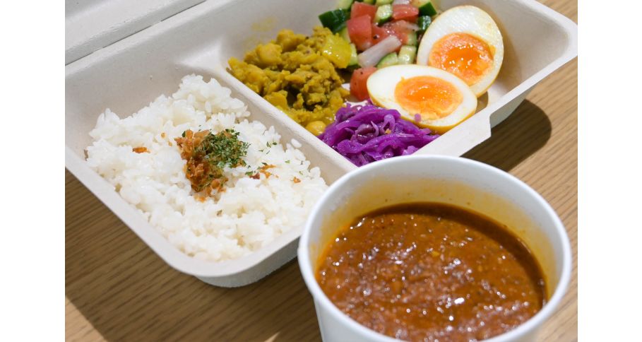 グリーンフィッシュカレー(当日10時注文締切り)