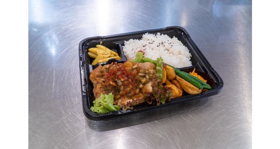 チキンソテージャーク風ソース弁当