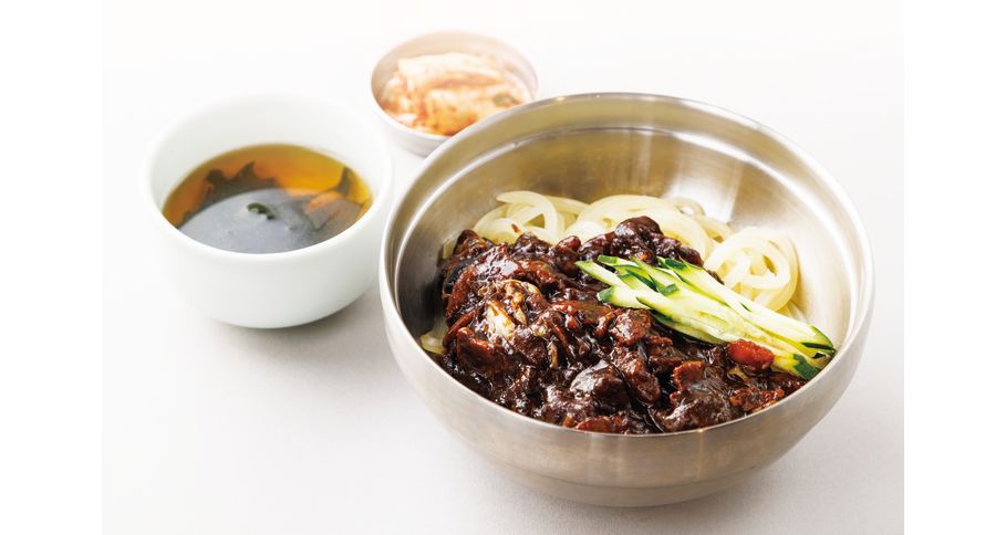 ジャージャー麺