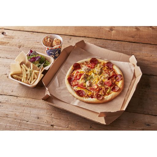 【梶谷選手プロデュースメニュー】ツナとトマトとサラミの "マイティ"ピザ　ベイカラ／ミニサラダ＆フライドポテト付き-1