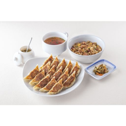 ぎょうざ１５個定食（半チャーハン）-0
